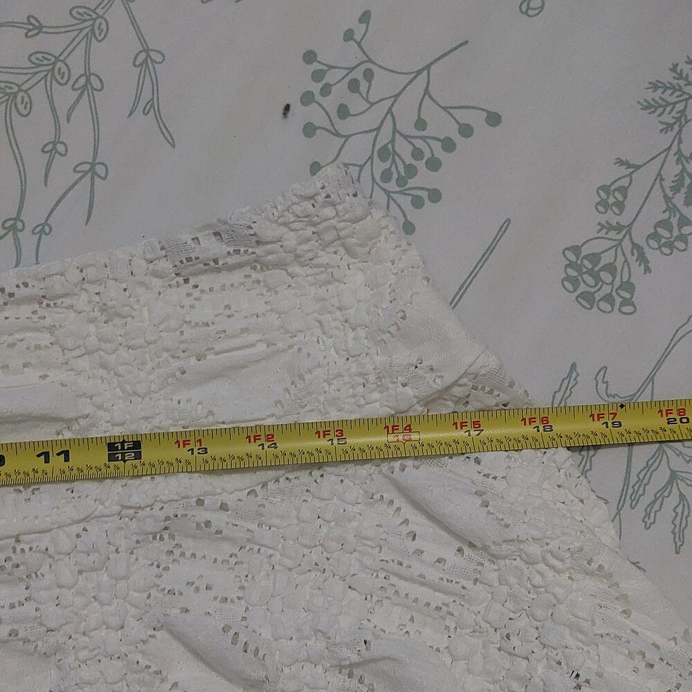 Finesse Teya White lace pattern Eyelet Flowy mini Skirt Cottagecore Coastal Med - Picture 8 of 12